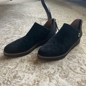 Dr. Scholl’s Insane Shootie